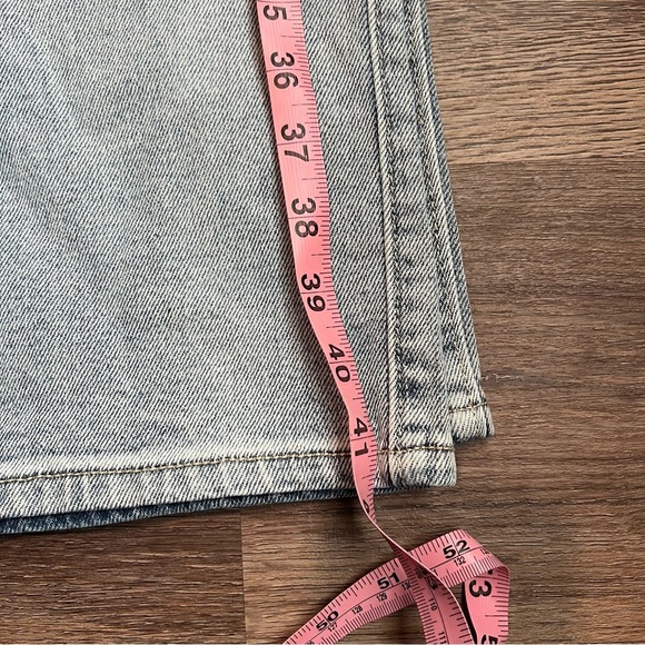 Hollister Ombre Blue Straight Leg Jeans - Picture 8 of 8